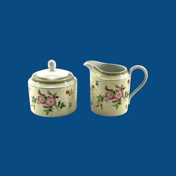 Wedgwood Other - Wedgwood Fleur Creamer and Covered Sugar Fine China Made in Japan 1990s Flowers
